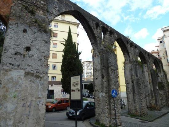Bed and Breakfast La Casa Di Alice Salerno Exterior foto