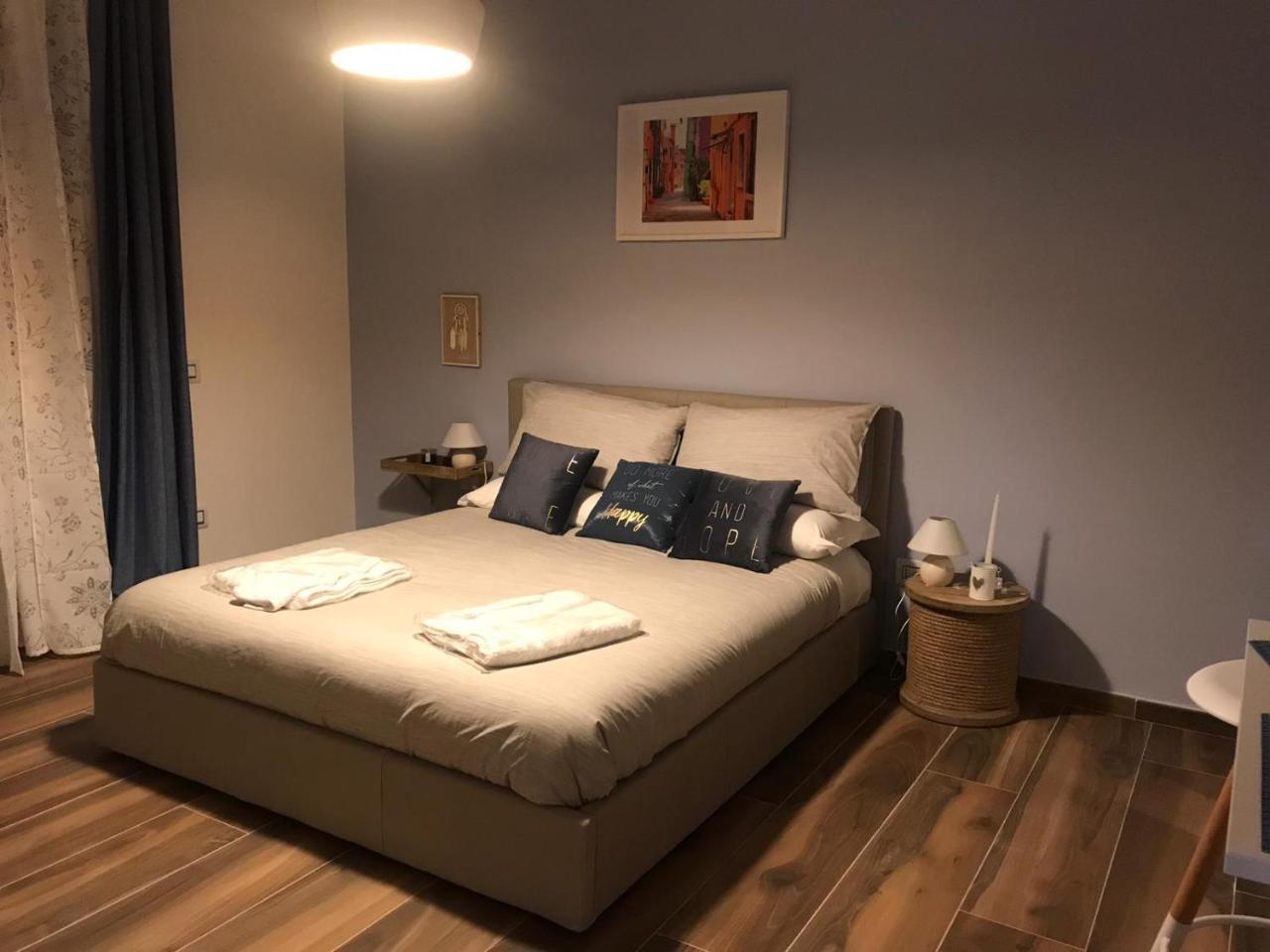 Bed and Breakfast La Casa Di Alice Salerno Exterior foto