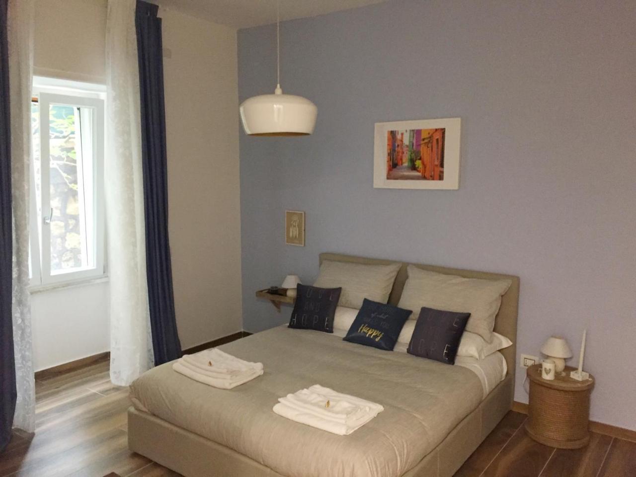 Bed and Breakfast La Casa Di Alice Salerno Exterior foto
